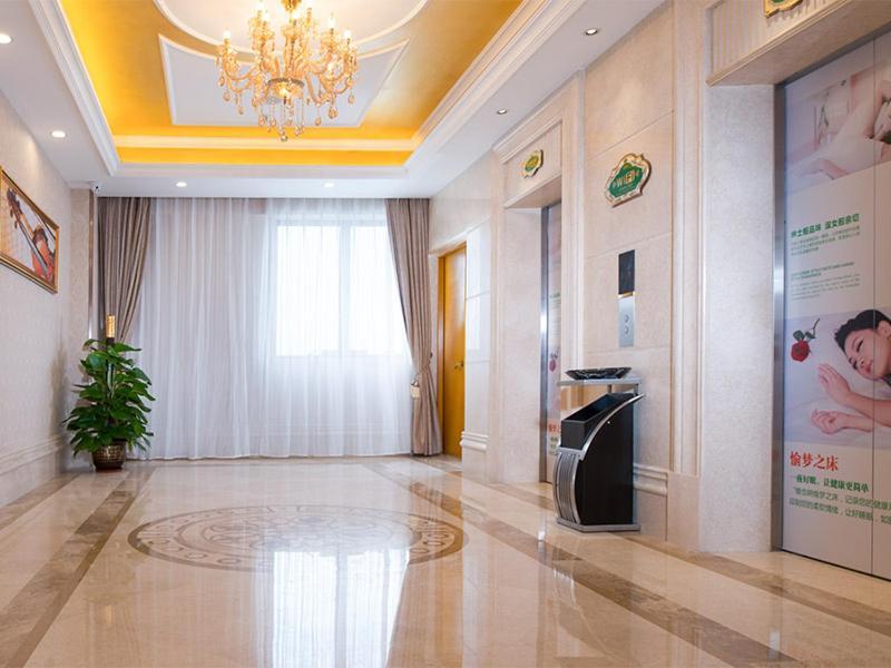 Vienna Hotel Foshan Lecong Furniture Mall ซุ่นเต๋อ ภายนอก รูปภาพ